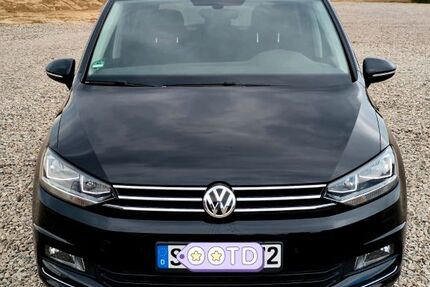 VW Touran 176.500 km 12.999 &euro; Geiselhöring 94333