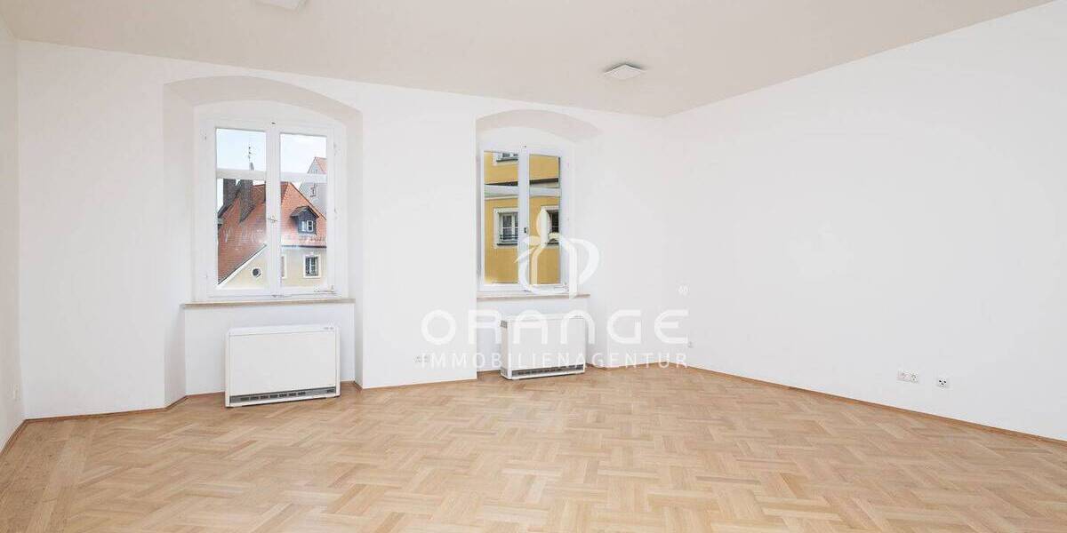 Etagenwohnung Regensburg Innenstadt - 1 Zimmer, 248 m&sup2;, 6.200&euro; | Angebot:26902551