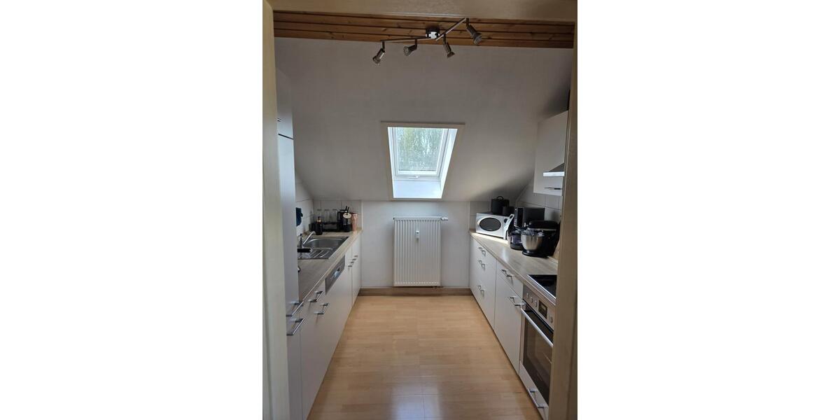 Dachgeschoßwohnung Pettendorf - 2.5 Zimmer, 62 m&sup2;, 440&euro; | Angebot:26345456
