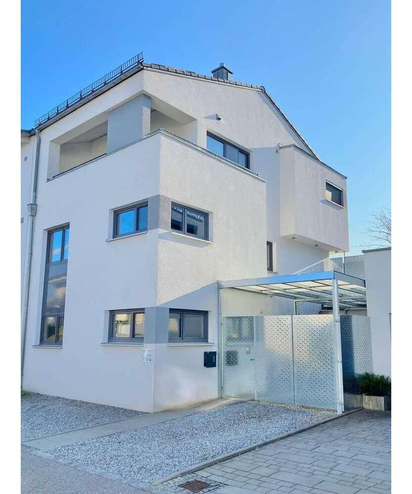 Haus zum Kaufen in Burglengenfeld 635.000 € 154 m²