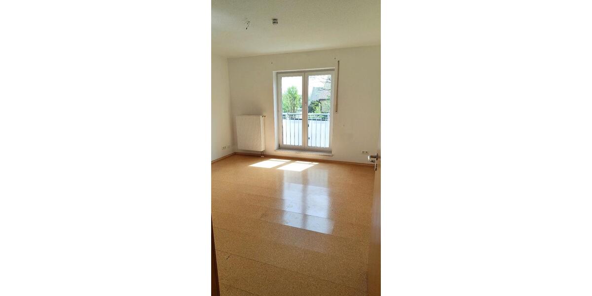 Doppelhaushälfte Regenstauf - 5 Zimmer, 200 m&sup2;, 1.545&euro; | Angebot:26560624