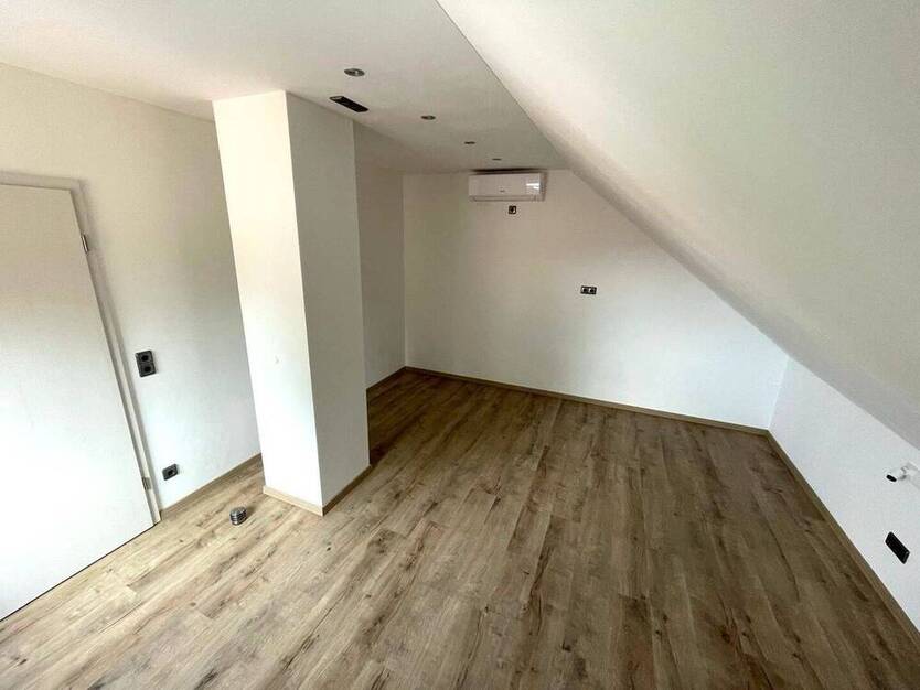 2-Zimmer-Loft-Wohnung mit herrlichem Ausblick ins Grüne!!!