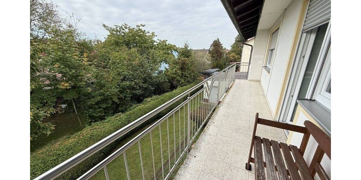 Etagenwohnung Pfatter - 4 Zimmer, 92 m&sup2;, 620&euro; | Angebot:23972856