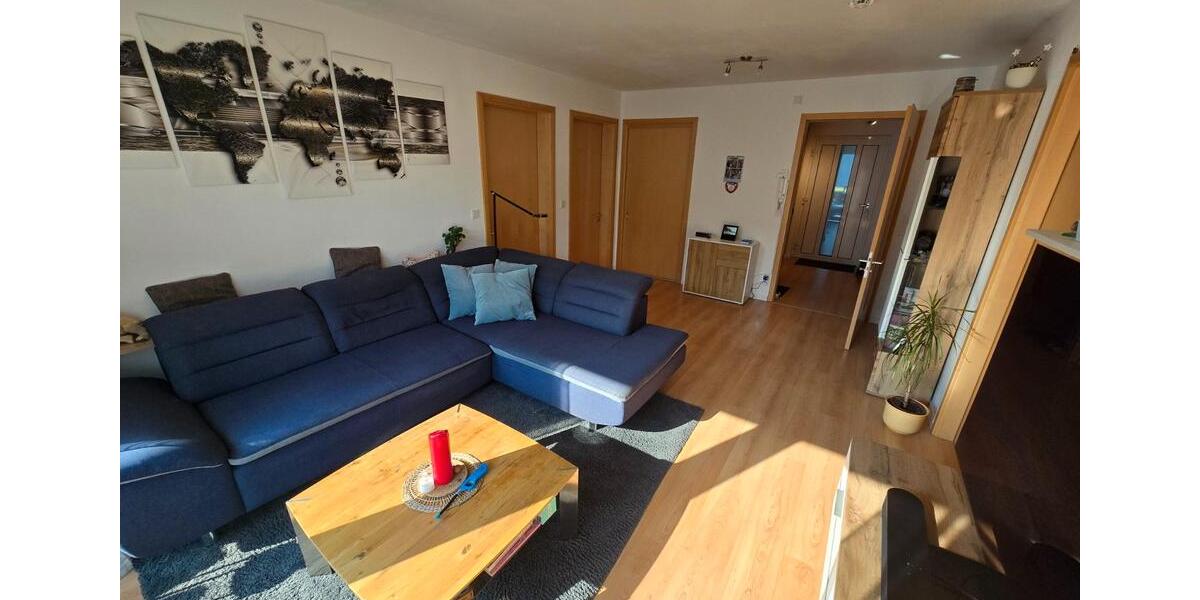 Etagenwohnung Wenzenbach - 3 Zimmer, 85 m&sup2;, 355.000&euro; | Angebot:27121412