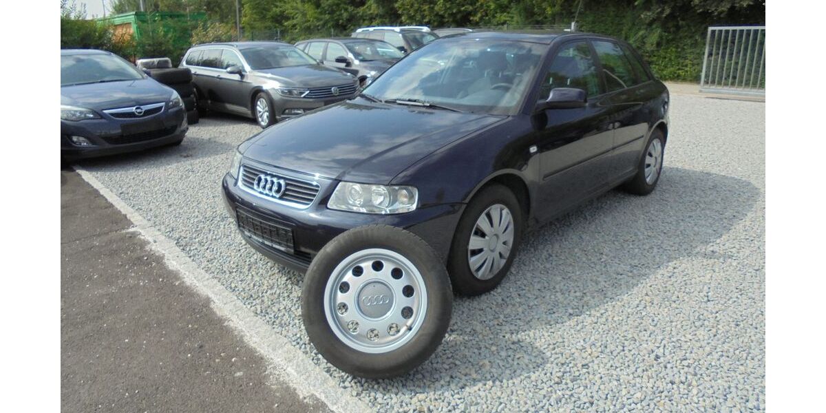 Audi A3 163.000 km 2.990 &euro; Alteglofsheim bei Regensburg 93087