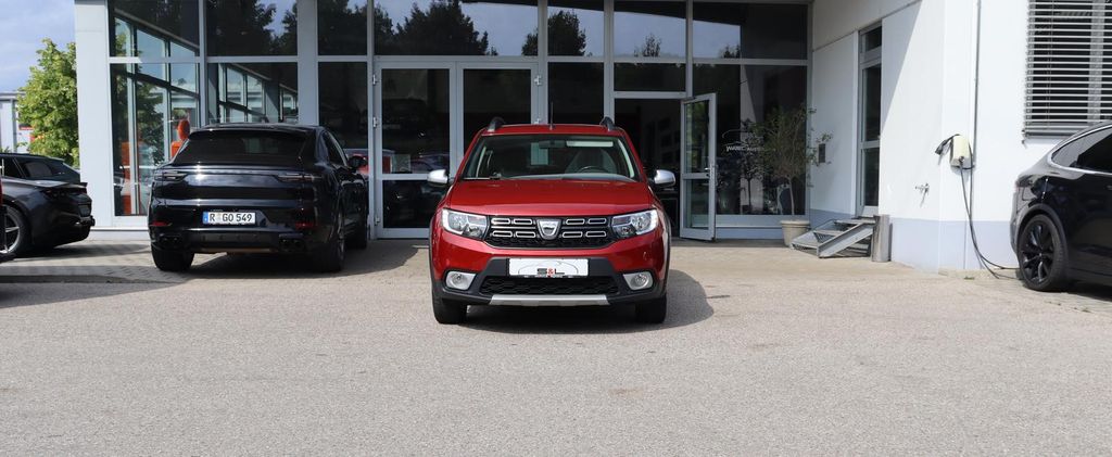 Dacia Sandero 104.461 km 7.990 &euro; Pentling bei Regensburg 93080