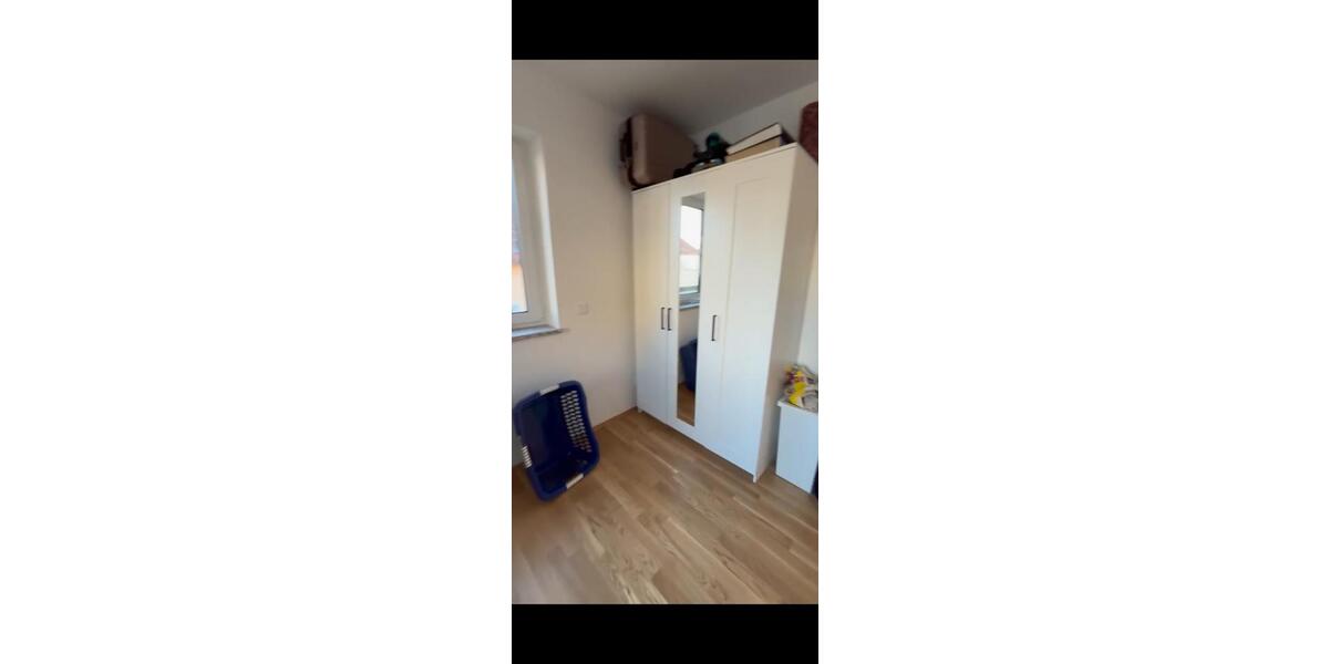 Etagenwohnung Lappersdorf - 3 Zimmer, 69 m&sup2;, 1.230&euro; | Angebot:26409159
