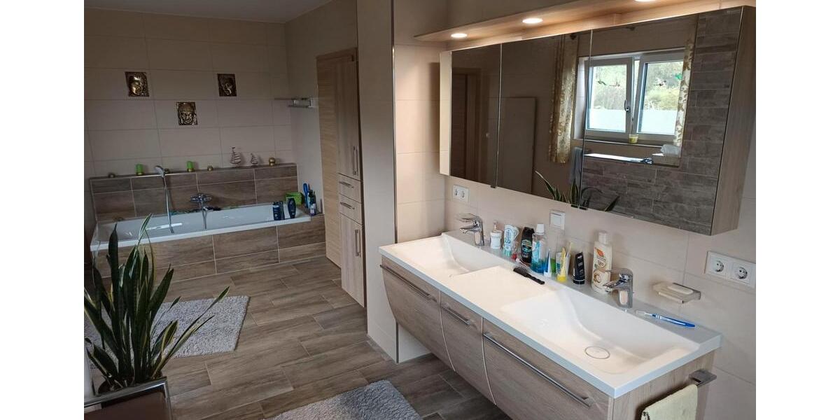 Einfamilienhaus Teublitz - 7 Zimmer, 218 m&sup2;, 799.000&euro; | Angebot:26043067