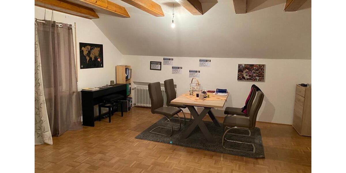 2,5 Zimmer Dachgeschosswohnung in Ingolstadt-Unterhaunstadt 2.5 zimmer