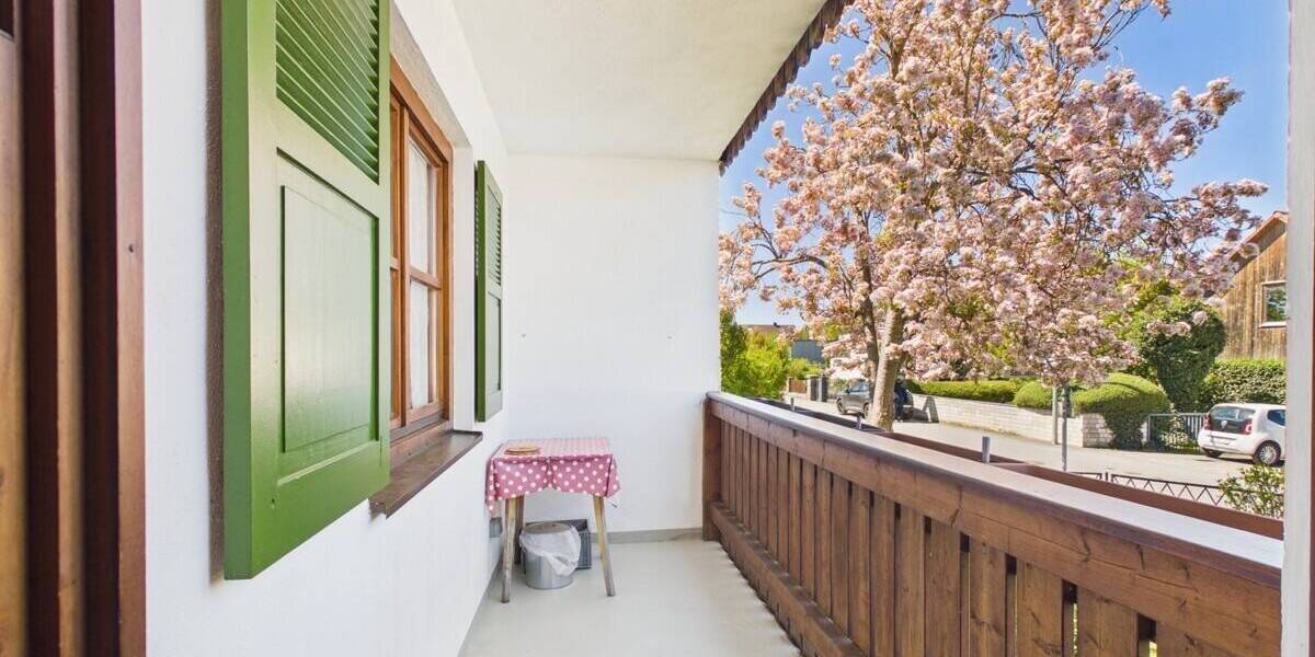 Einfamilienhaus Zeitlarn - 8 Zimmer, 183 m&sup2;, 629.000&euro; | Angebot:26704286