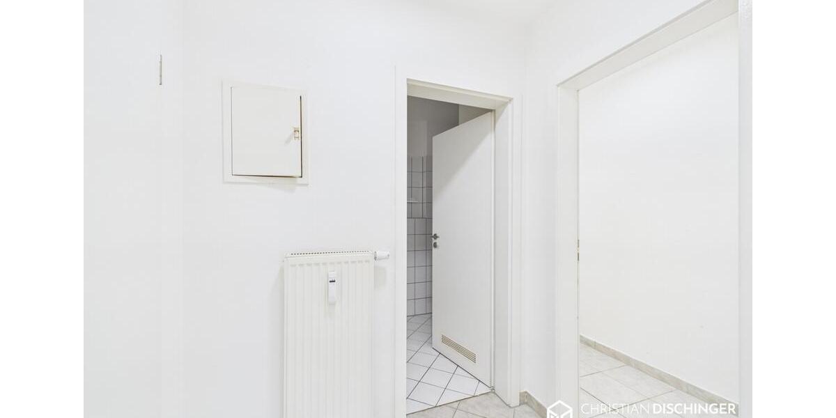 Etagenwohnung Nittendorf - 1 Zimmer, 38 m&sup2;, 420&euro; | Angebot:26251921