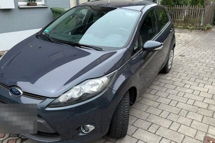 Ford Fiesta 147.800 km 5.390 &euro; Obertraubling 93083