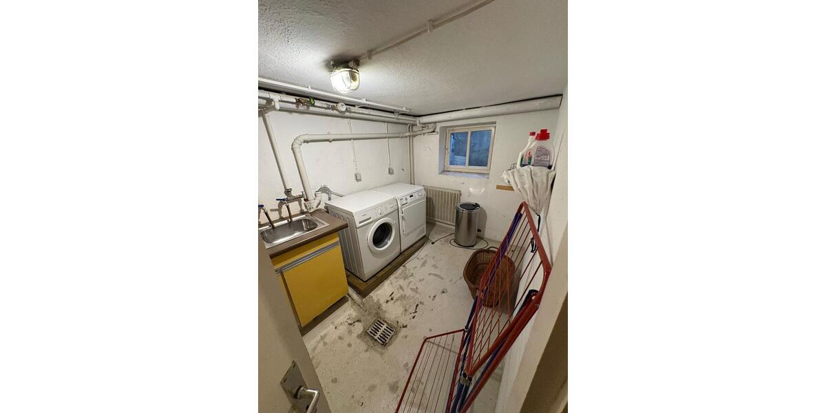 Einfamilienhaus Beratzhausen - 5 Zimmer, 200 m&sup2;, 1.740&euro; | Angebot:27614285