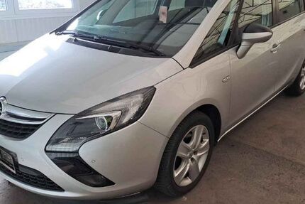 Opel Zafira 146.900 km 5.800 &euro; Regensburg 93053