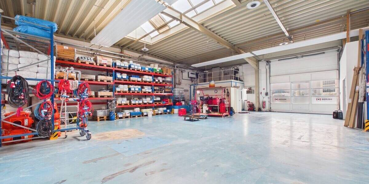 Gewerbeobjekt Neutraubling - 1.641.600&euro; | Angebot:25929471