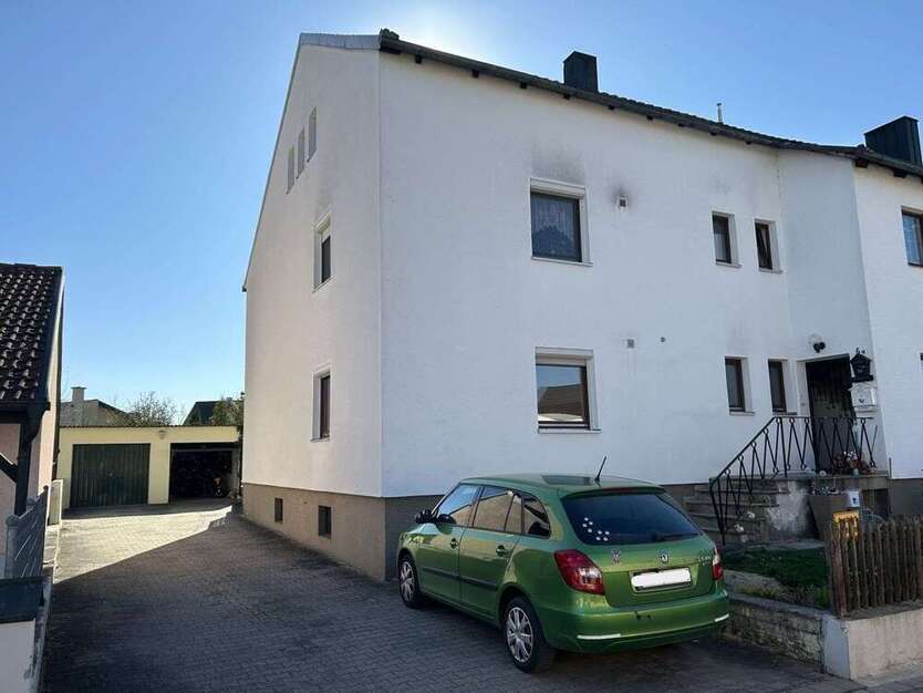 Haus zum Kaufen in Neustadt an der Donau 420.000 € 180 m²