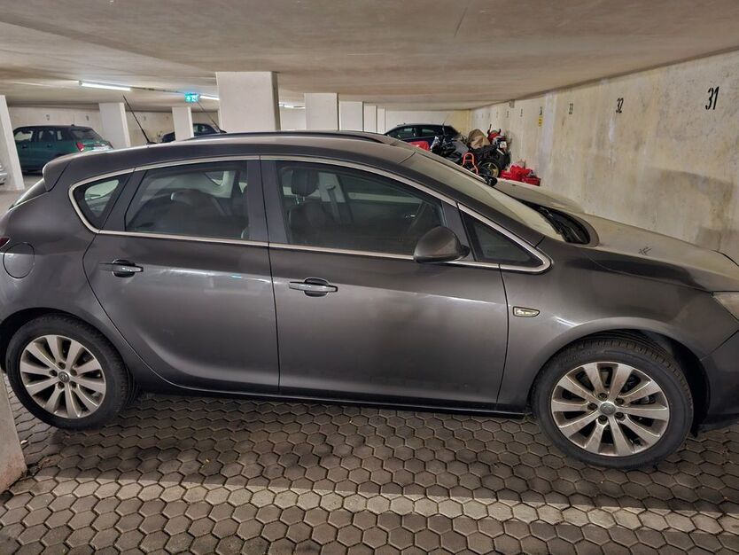 Opel Astra 146.460 km 3.500 € Regensburg 93049