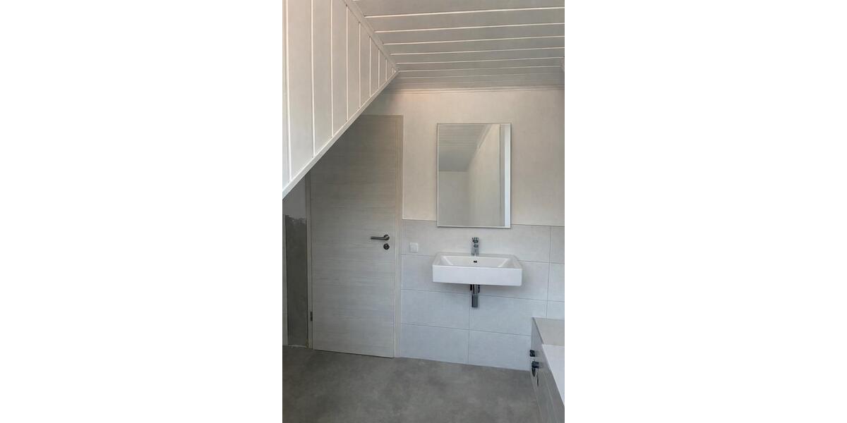 Dachgeschoßwohnung Saal an der Donau - 3.5 Zimmer, 84 m&sup2;, 740&euro; | Angebot:26340134