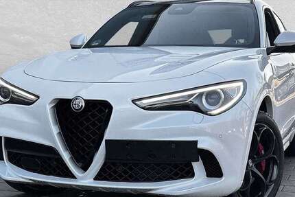 Alfa Romeo Stelvio 85.500 km 47.590 &euro; Regensburg 93059
