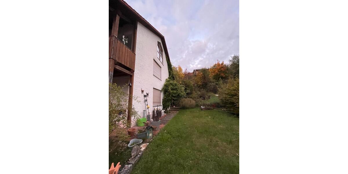 Einfamilienhaus Beratzhausen - 5 Zimmer, 200 m&sup2;, 1.740&euro; | Angebot:27614285