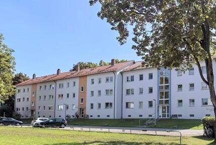 3-Zimmer-Hochparterre-Wohnung in ruhiger Lage, Nähe Uni
