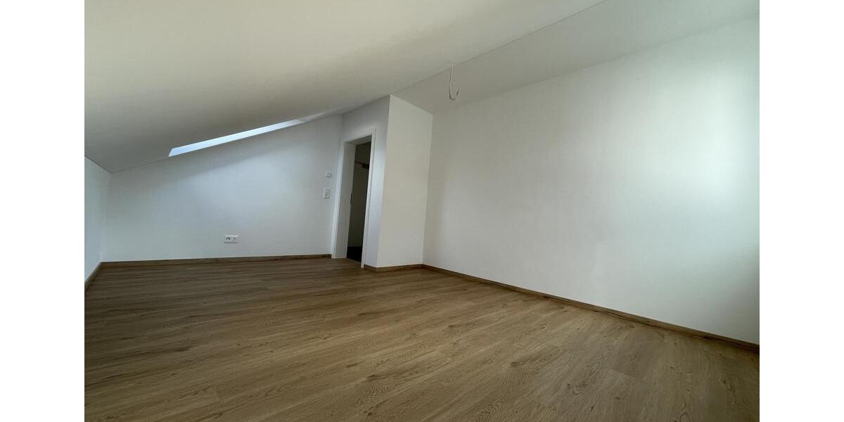 ***Erstbezug - 2-Zimmer Wohnung mit Balkon im Dachgeschoss*** 2 zimmer