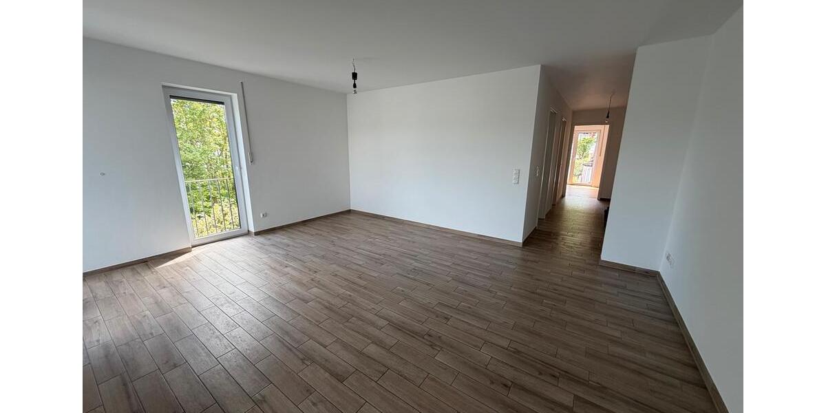 Etagenwohnung Kelheim - 3 Zimmer, 76 m&sup2;, 360.000&euro; | Angebot:27093514