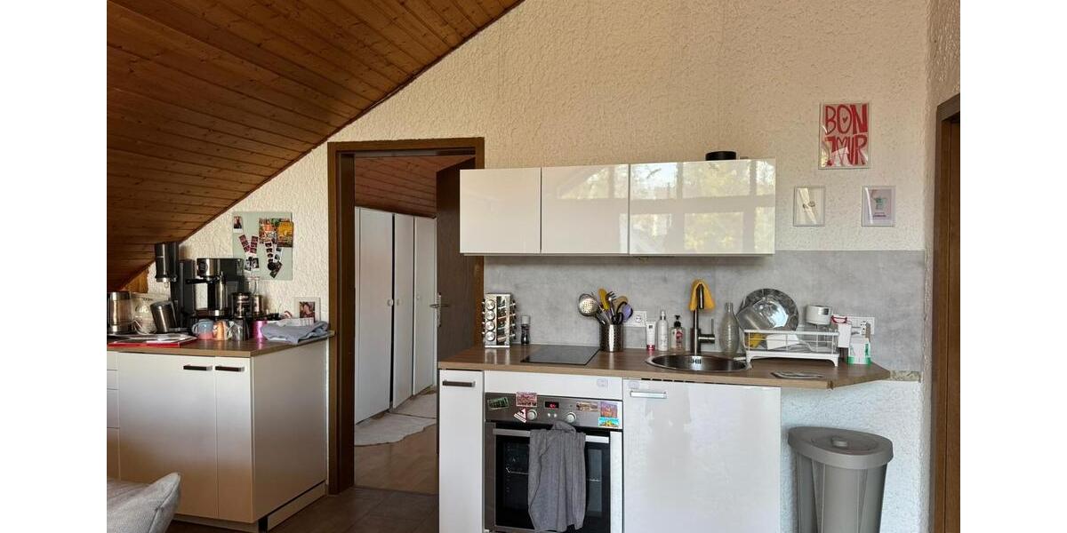 Dachgeschoßwohnung Regensburg Galgenberg - 2 Zimmer, 50 m&sup2;, 800&euro; | Angebot:26407134