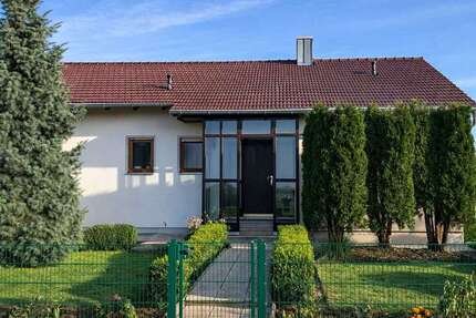 Haus Geiselhöring-Pönning Pönning - 7 Zimmer, 140 m&sup2;, 1.280&euro; | Angebot:26803860
