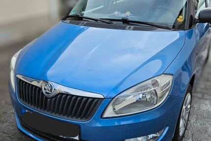 Skoda Fabia 76.600 km 5.590 &euro; Regenstauf 93128