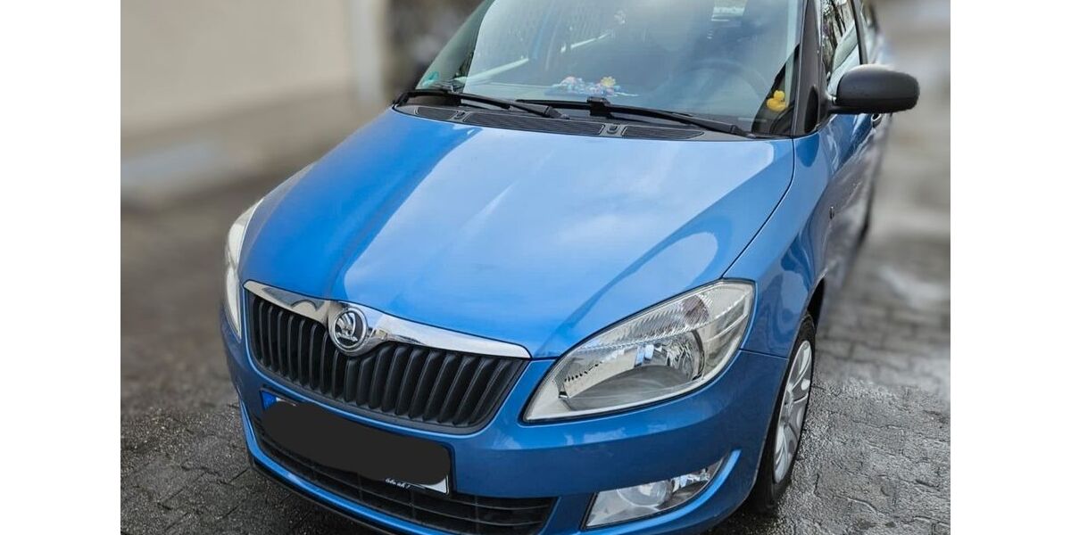 Skoda Fabia 76.600 km 5.590 &euro; Regenstauf 93128