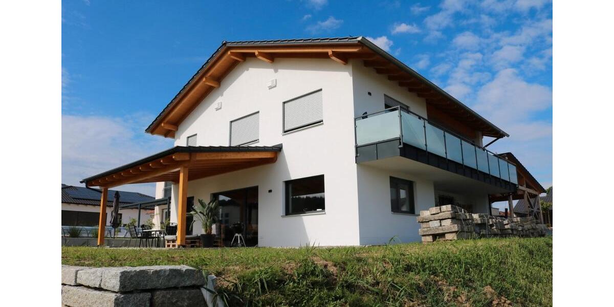 Etagenwohnung Geiselhöring - 3 Zimmer, 104 m&sup2;, 1.100&euro; | Angebot:26252415