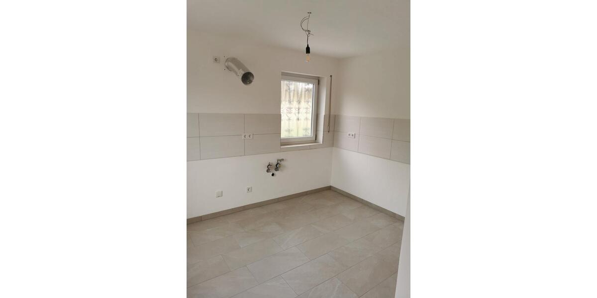 Erdgeschoßwohnung Bad Abbach - 3 Zimmer, 117 m&sup2;, 1.350&euro; | Angebot:26335469