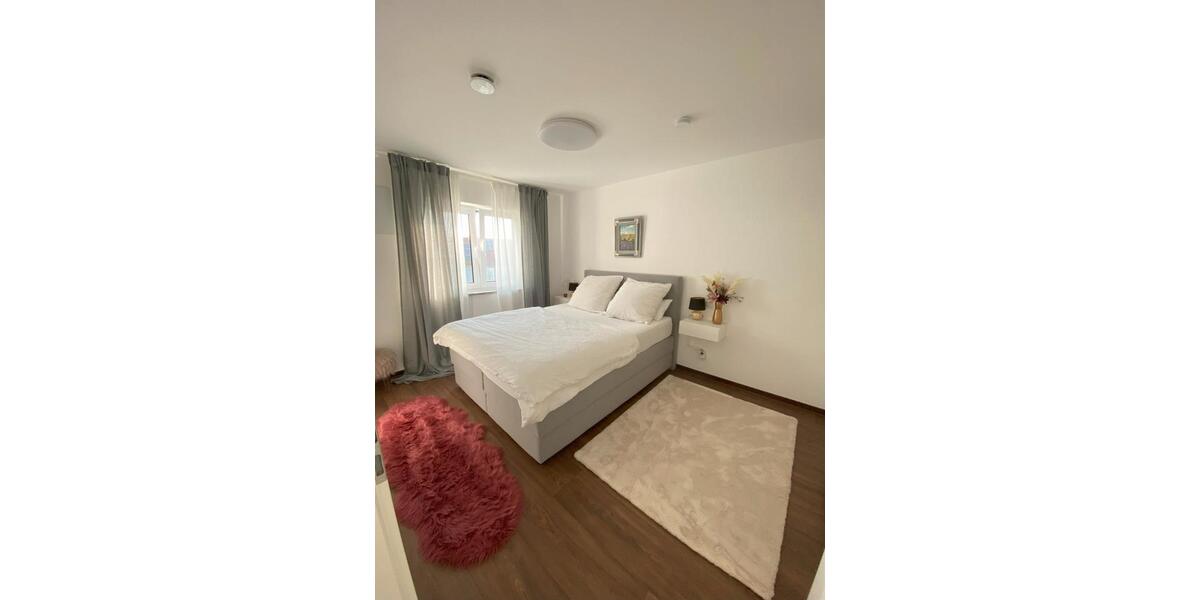 Etagenwohnung Obertraubling - 2 Zimmer, 60 m&sup2;, 844&euro; | Angebot:26445209