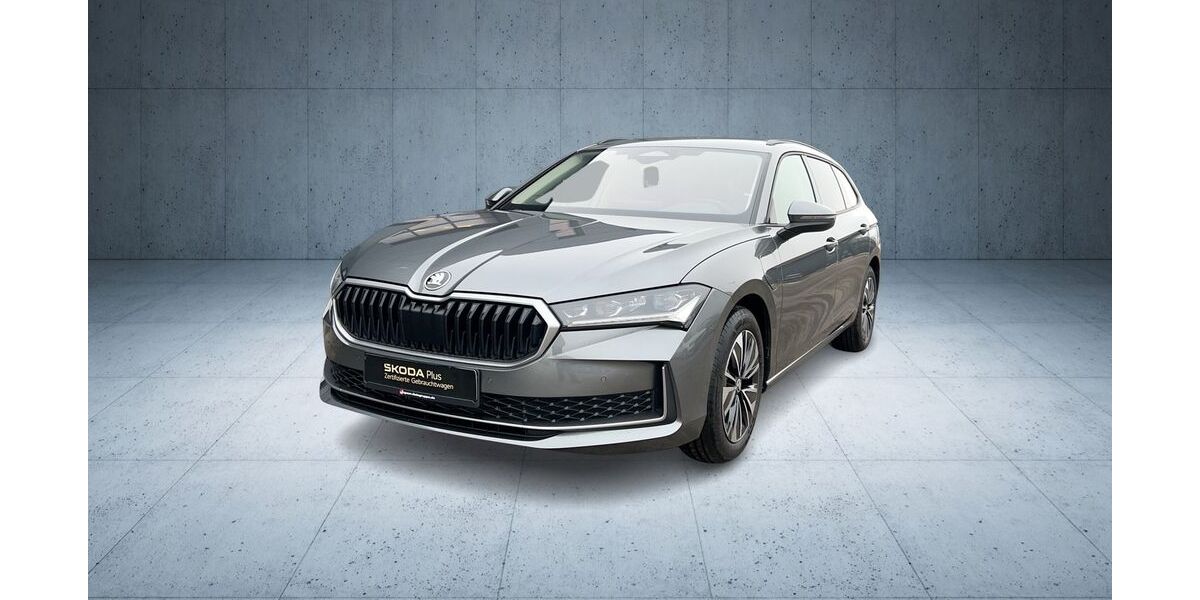 Skoda Superb 9.900 km 40.970 &euro; Neutraubling 93073