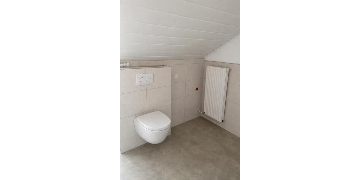 Dachgeschoßwohnung Saal an der Donau - 3.5 Zimmer, 84 m&sup2;, 740&euro; | Angebot:26340134