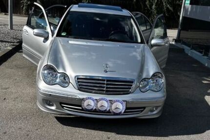 Mercedes-Benz 200 107.570 km 6.999 &euro; Tegernheim 93105