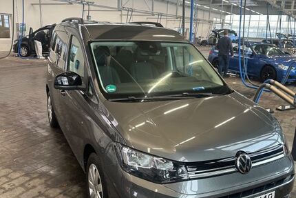 VW Caddy 77.000 km 21.800 &euro; Zeitlarn 93197