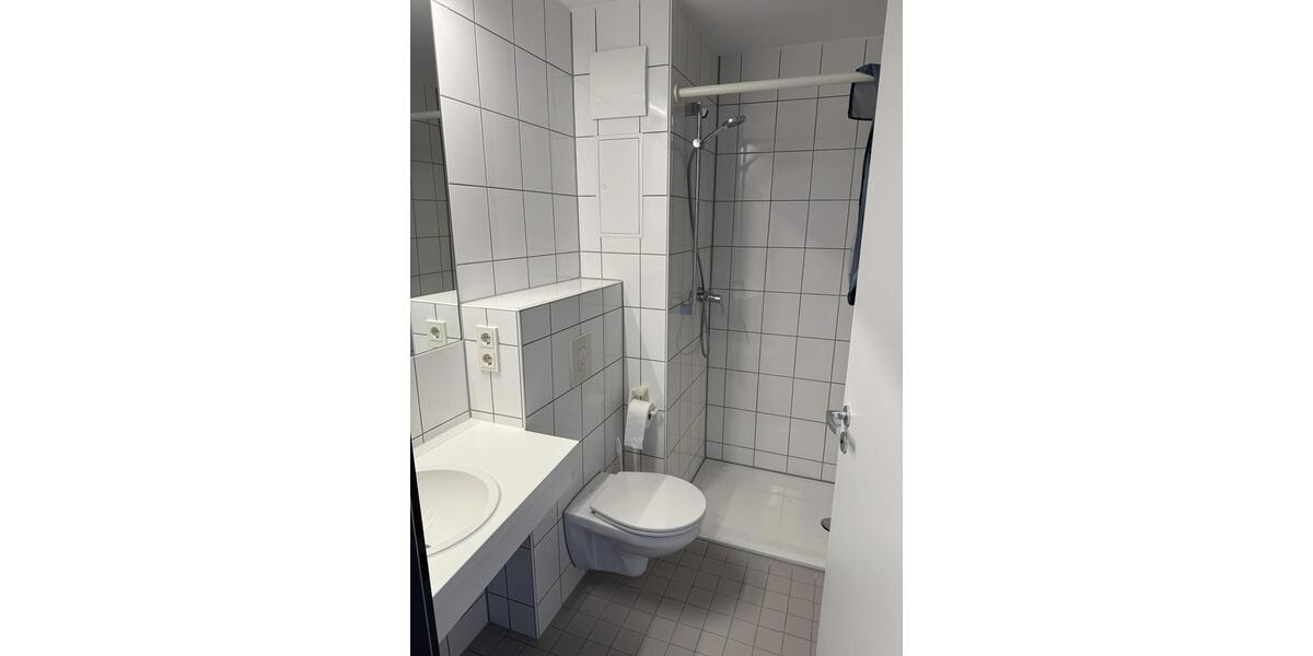 Etagenwohnung Regensburg Galgenberg - 1 Zimmer, 17 m&sup2;, 415&euro; | Angebot:26244722