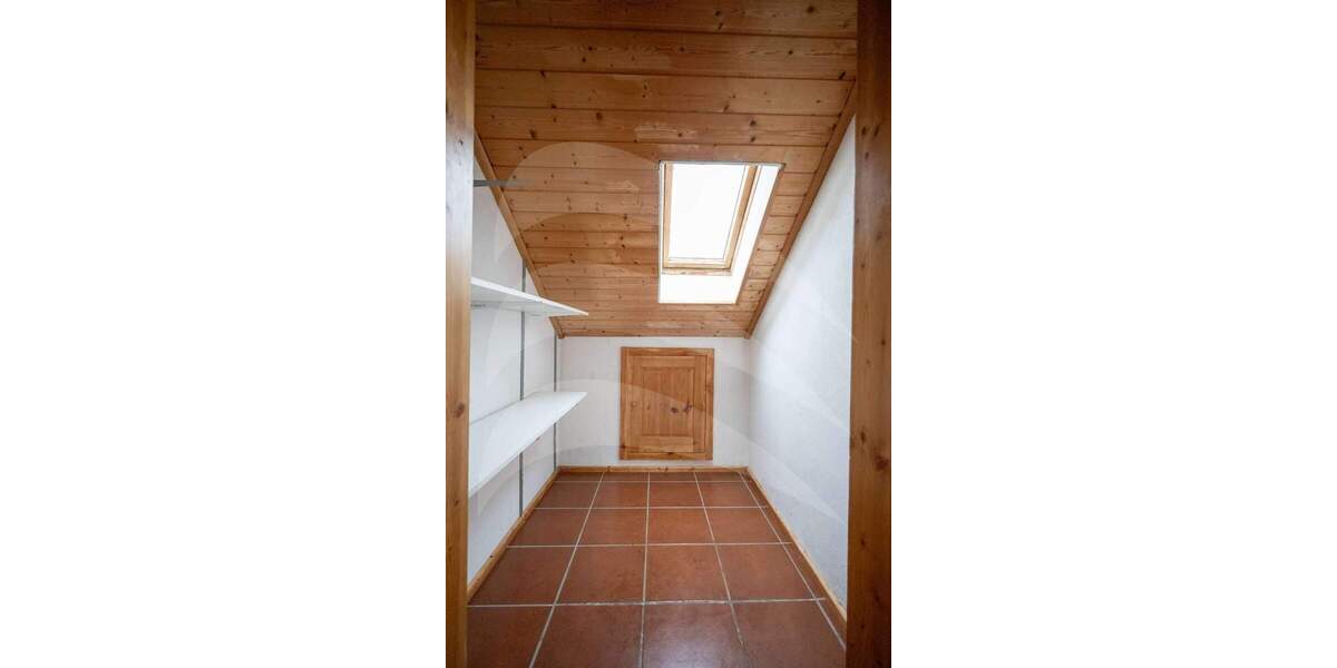 Mehrfamilienhaus, Wohnhaus Mallersdorf-Pfaffenberg Pfaffenberg - 1 Zimmer, 260 m&sup2;, 649.000&euro; | Angebot:25877456