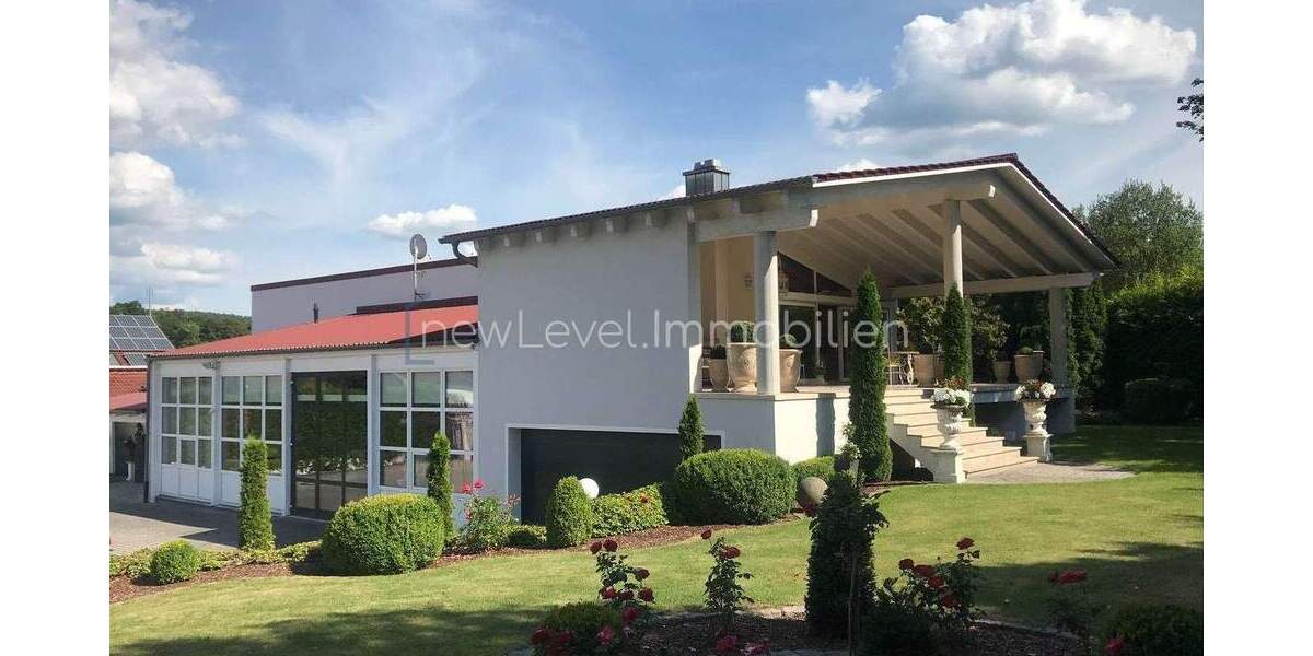 Mehrfamilienhaus, Wohnhaus Maxhütte-Haidhof Maxhütte - 9 Zimmer, 230 m&sup2;, 1.129.000&euro; | Angebot:25734294