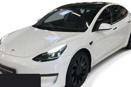 Tesla Model 3 52.536 km 31.600 &euro; Obertraubling 93083