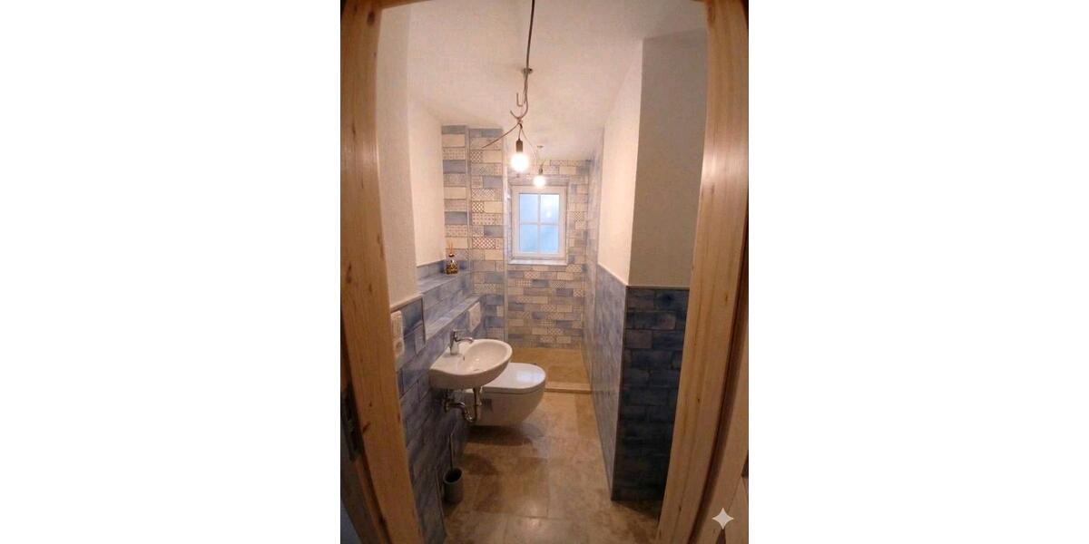 Etagenwohnung Bad Abbach - 2 Zimmer, 88 m&sup2;, 880&euro; | Angebot:26598110