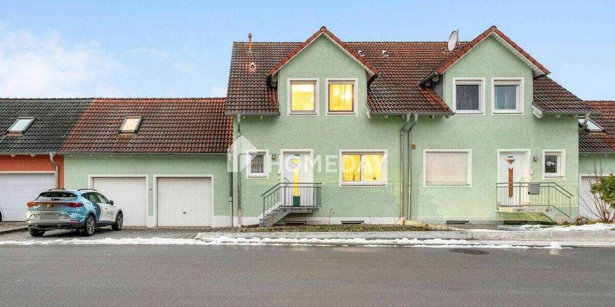 Doppelhaushälfte Teublitz - 6 Zimmer, 140 m&sup2;, 489.000&euro; | Angebot:26065450