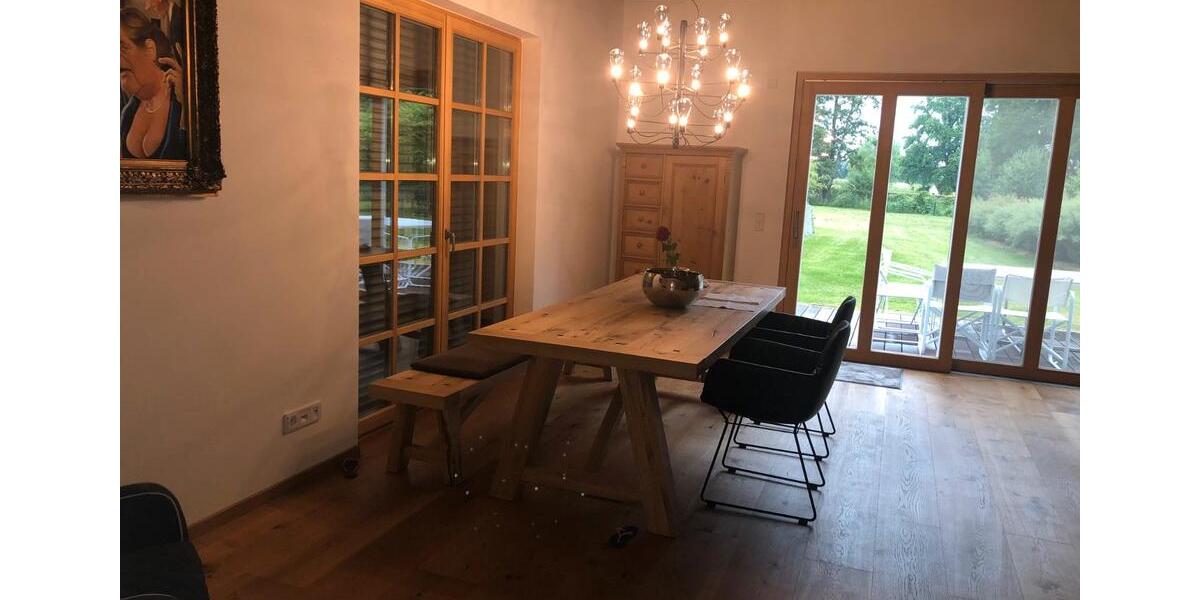 Villa Regensburg Brandlberg - 10 Zimmer, 370 m&sup2;, 2.577.000&euro; | Angebot:27055056