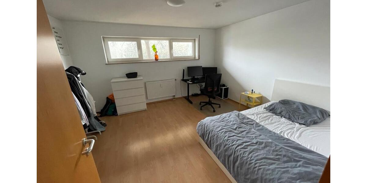 Erdgeschoßwohnung Regensburg Galgenberg - 1.5 Zimmer, 67 m&sup2;, 1.050&euro; | Angebot:25876480