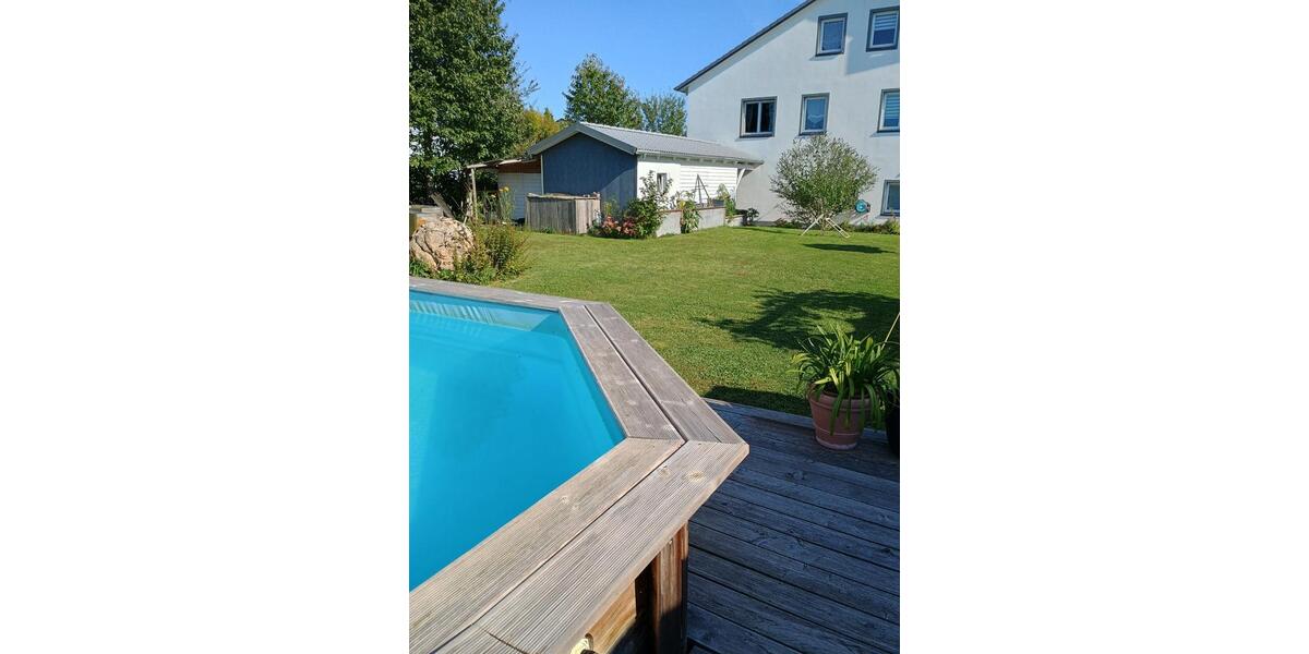 Gewerbeimmobilie mit Wohneinheit, großer Garten zimmer