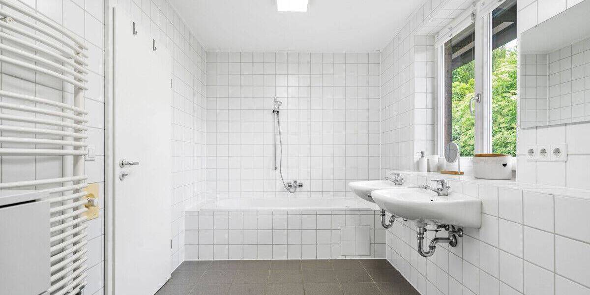 Einfamilienhaus Regensburg Oberisling-Graß - 6 Zimmer, 197 m&sup2;, 995.000&euro; | Angebot:26863416