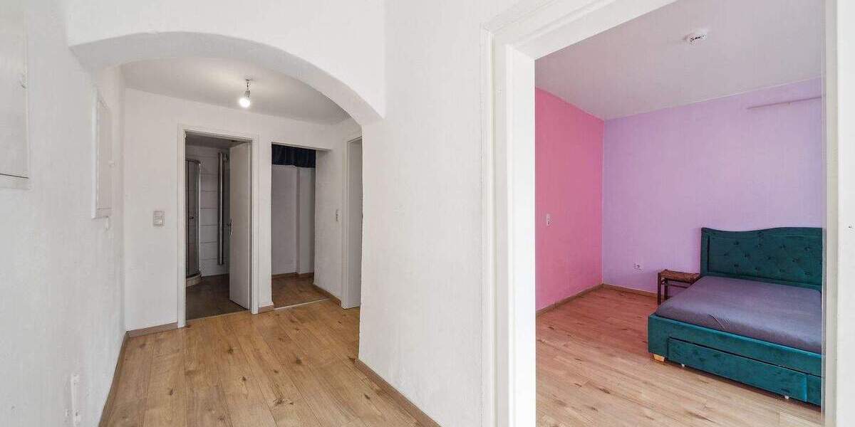 Etagenwohnung Abensberg Arnhofen - 4 Zimmer, 87 m&sup2;, 135.000&euro; | Angebot:25691023