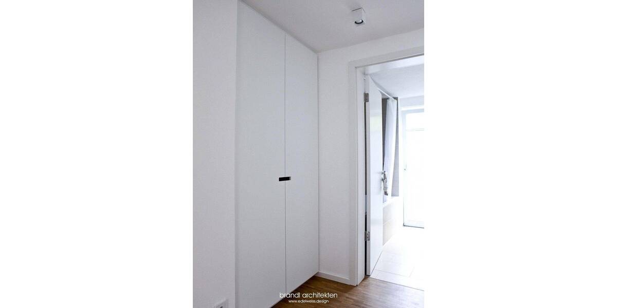Doppelhaushälfte Regensbsurg Westenviertel - 7 Zimmer, 220 m&sup2;, 1.599.000&euro; | Angebot:26816371